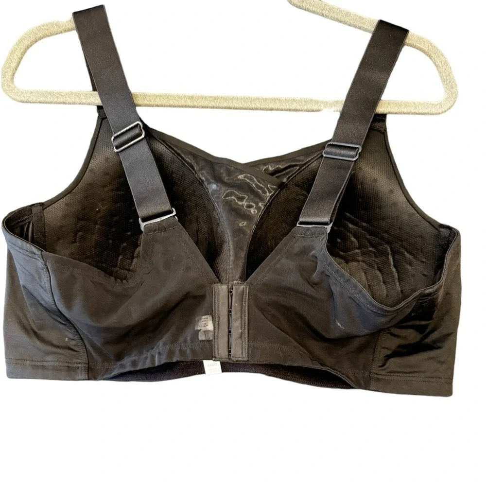 Livi Active Molded No Wire Sports Bra 46 DD